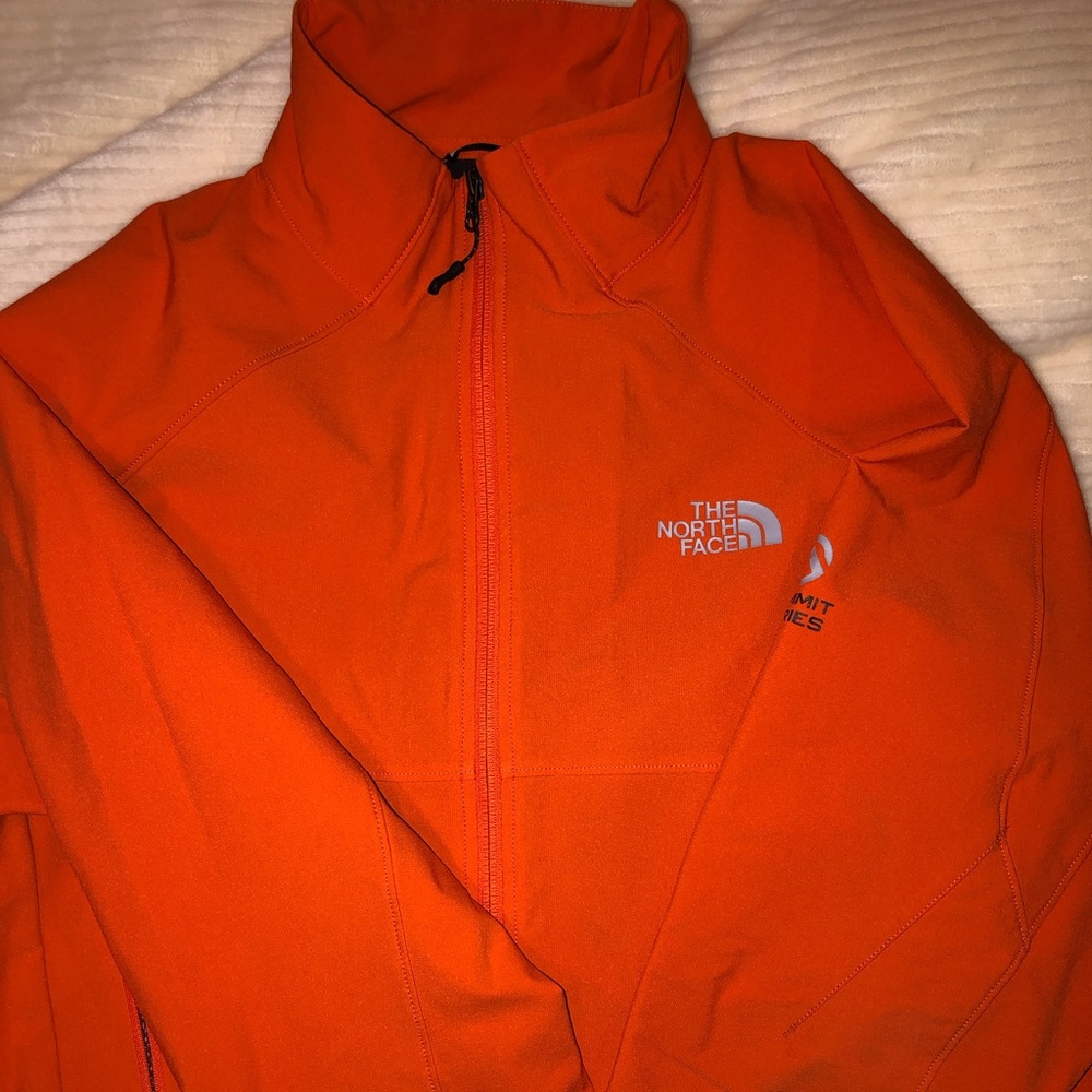 North Face Summit Series. New without tags. Never worn.